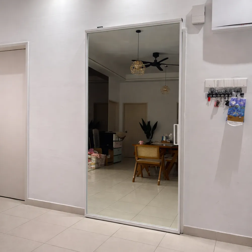 pintu aluminium ghost